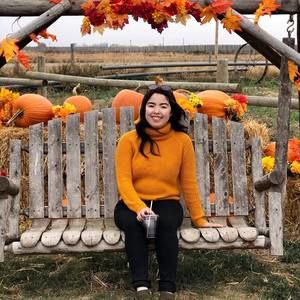 Meet your Posher, Emily